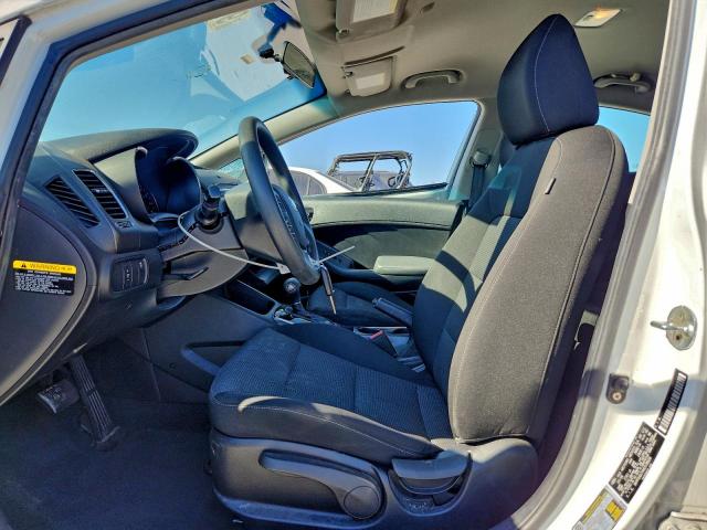 Kia Forte Lx Image 9