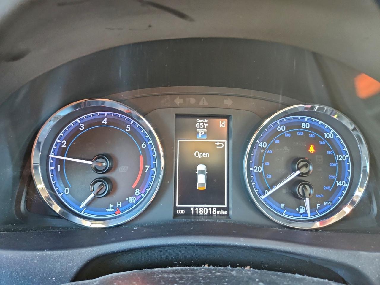 Toyota Corolla L Image 13