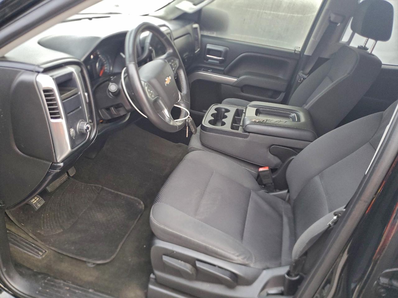 Chevrolet Silverado C1500 Lt Image 3