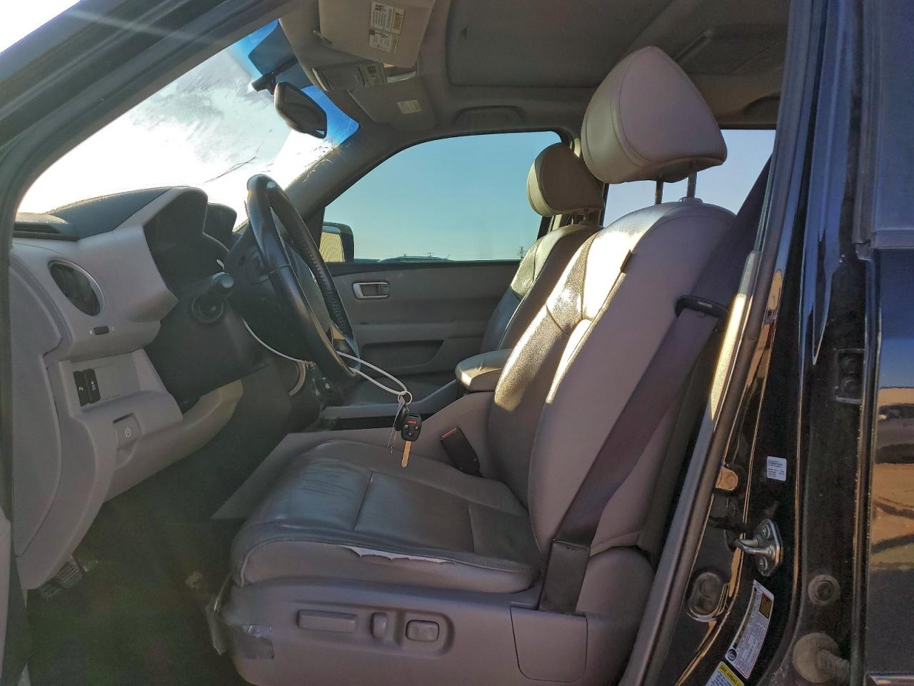 Honda Pilot Touring Image 11