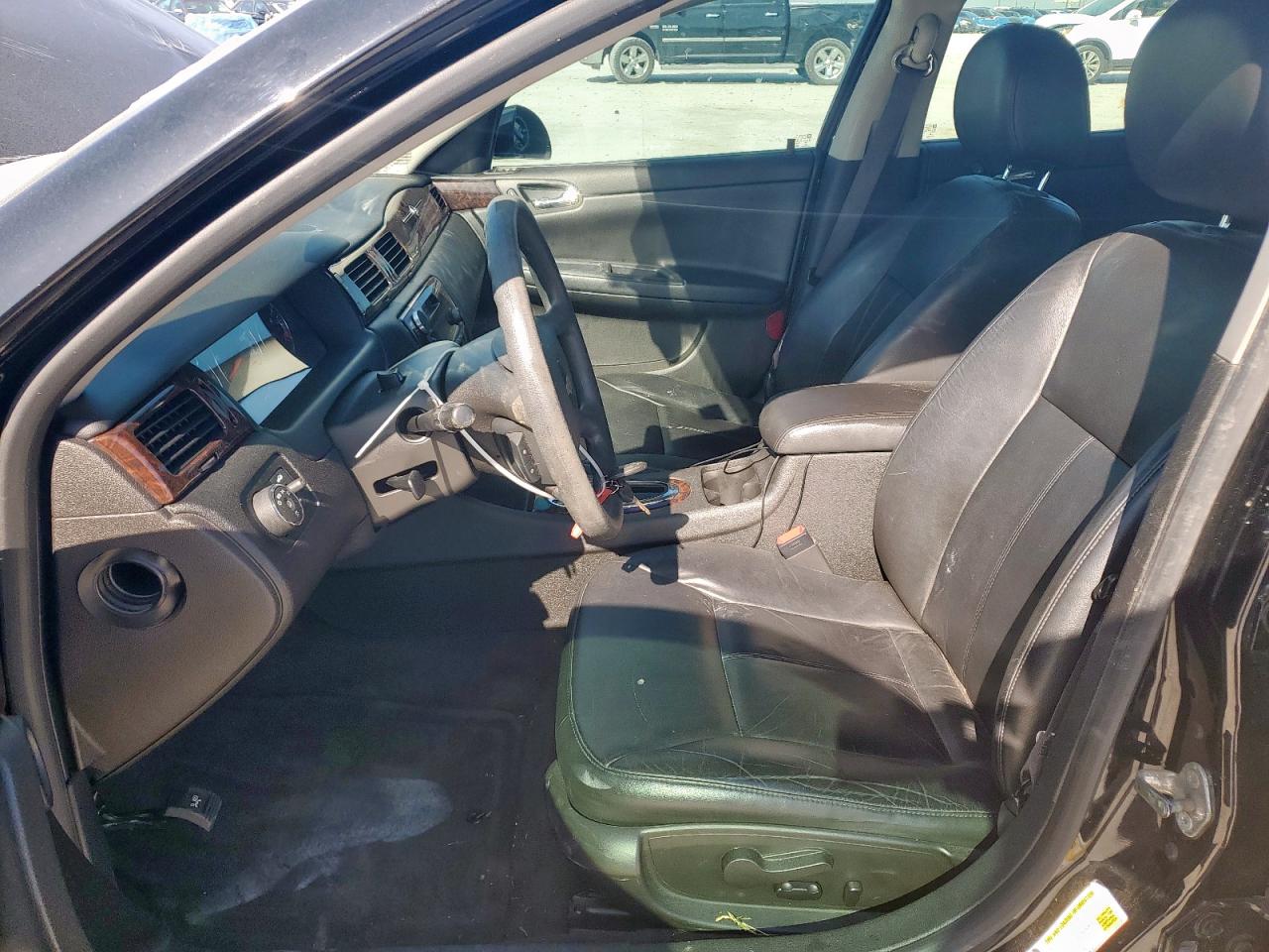 Chevrolet Impala Ltz Image 9