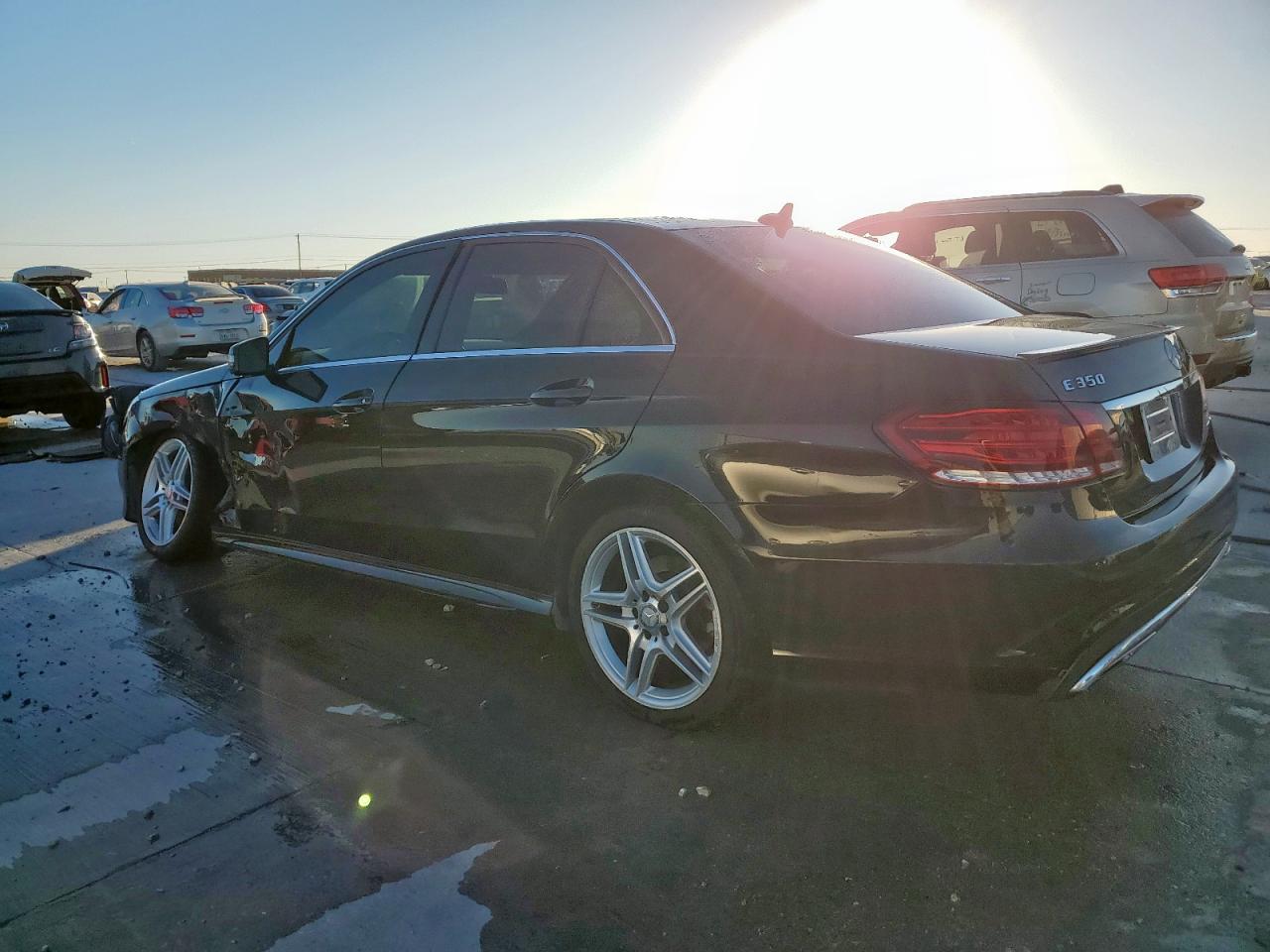 Mercedes-Benz E-Class 350 4matic Image 12