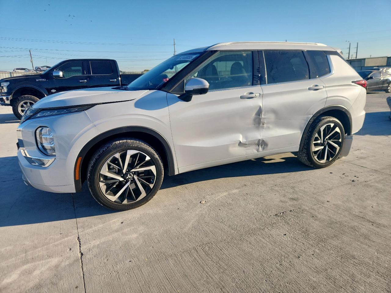 Mitsubishi Outlander Sel Image 1