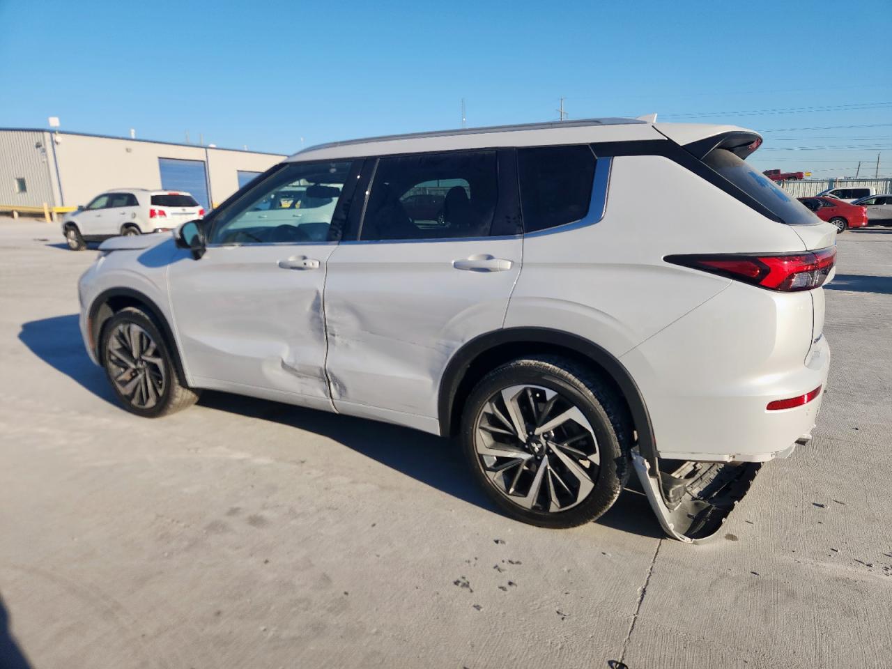 Mitsubishi Outlander Sel Image 3