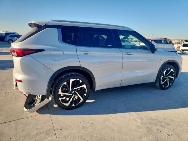 Mitsubishi Outlander Sel Image 4