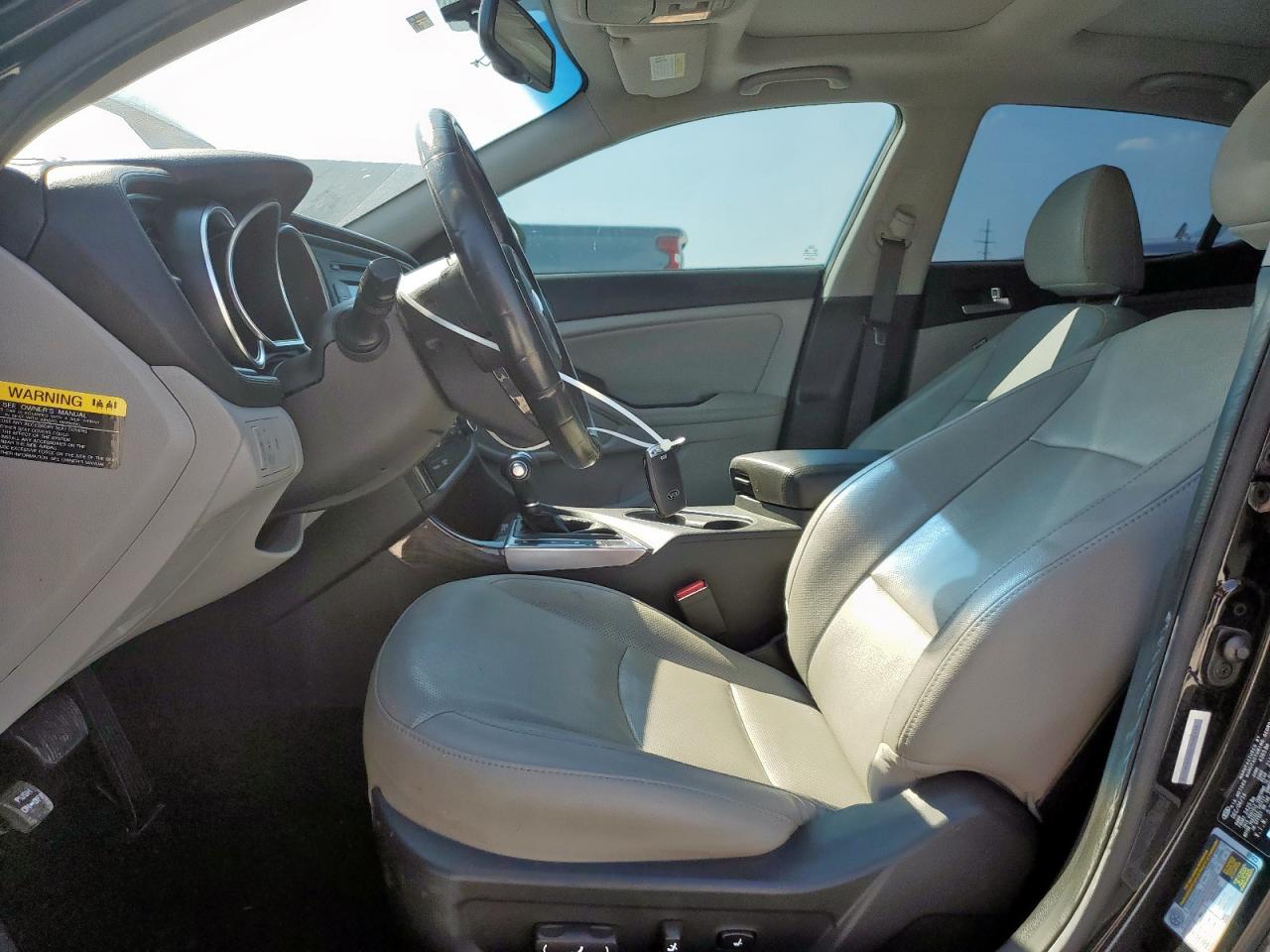 Kia Optima Ex Image 8