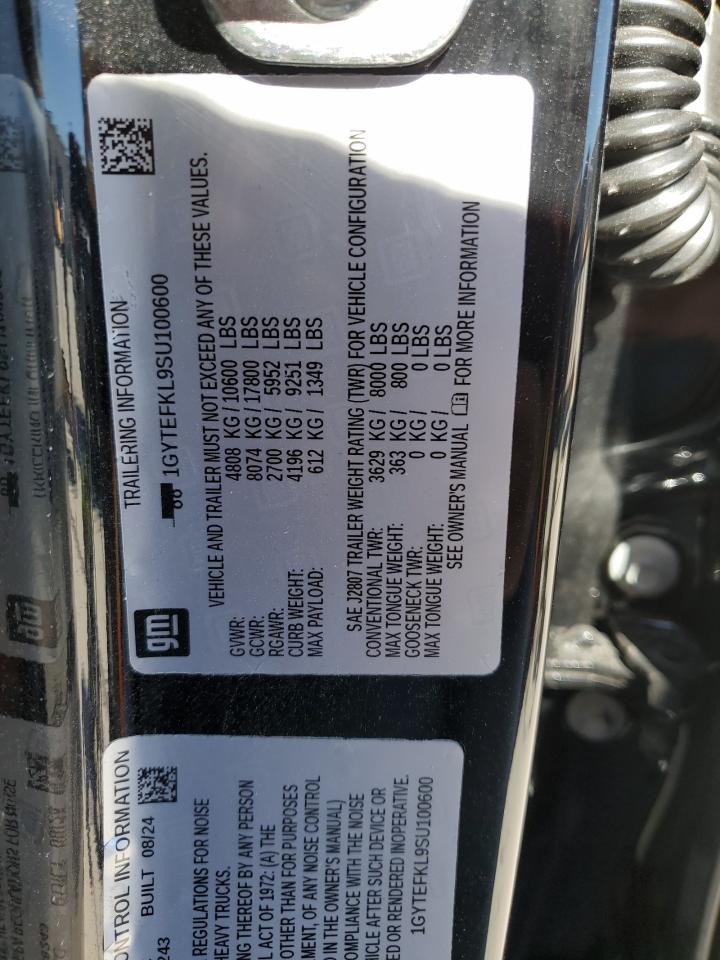 Cadillac Escalade Sport-2 Image 14