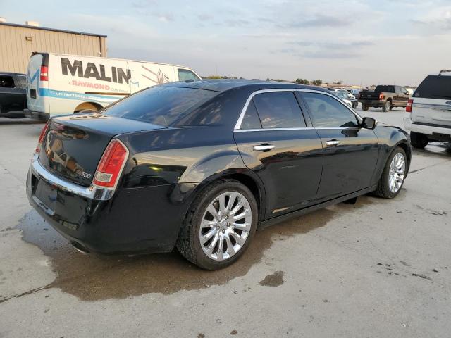 Chrysler 300 Image 3