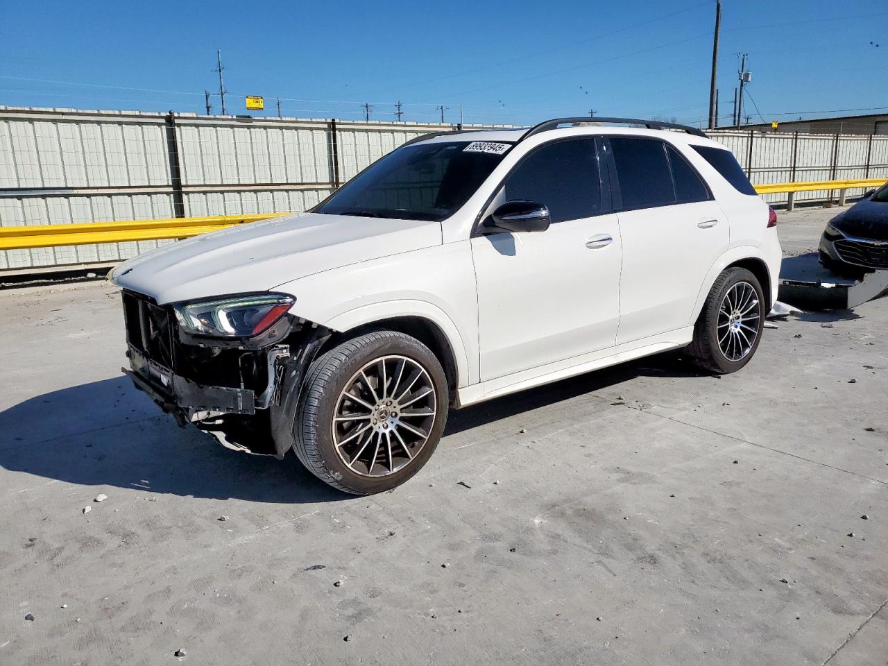 Mercedes-Benz GLE 350 Image 1