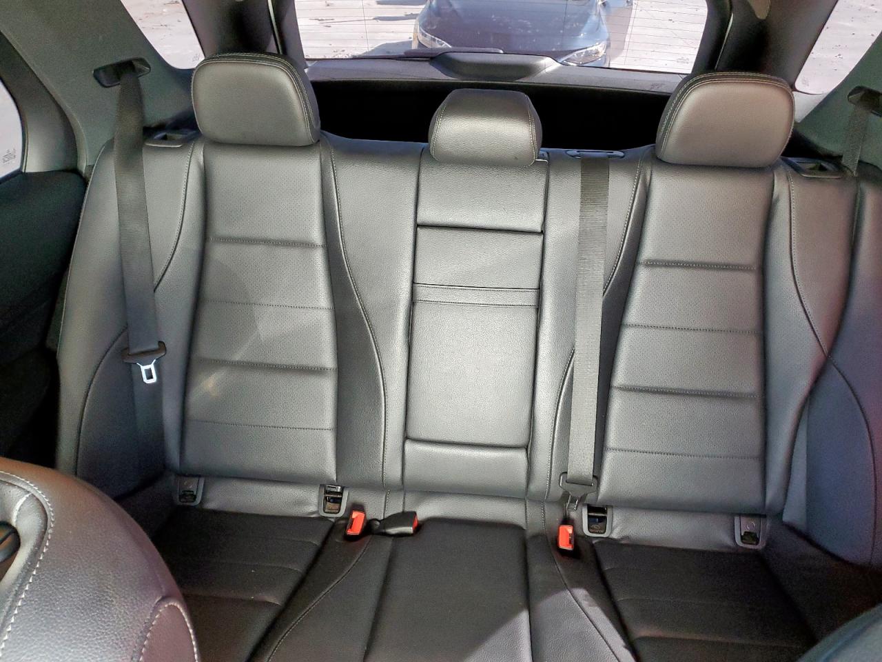 Mercedes-Benz GLE 350 Image 4