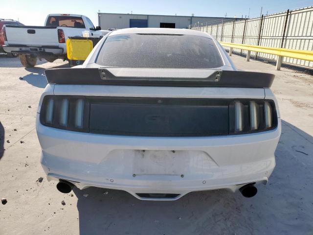 Ford Mustang Gt Image 8