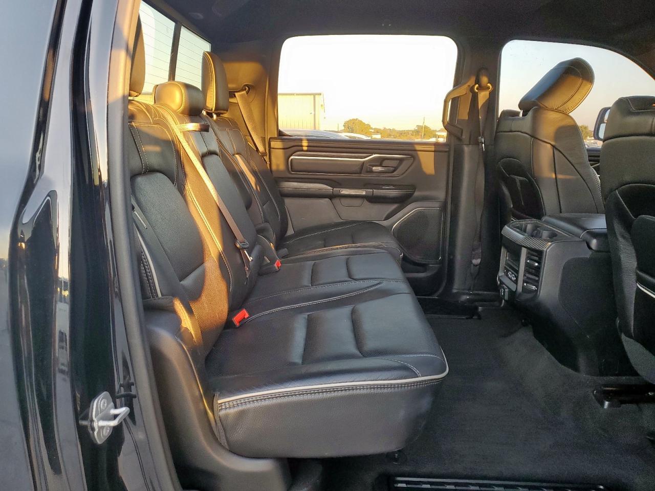 Ram 1500 Limited Image 7