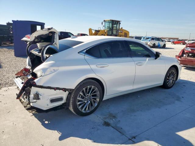 Lexus Es 300h Base Image 6