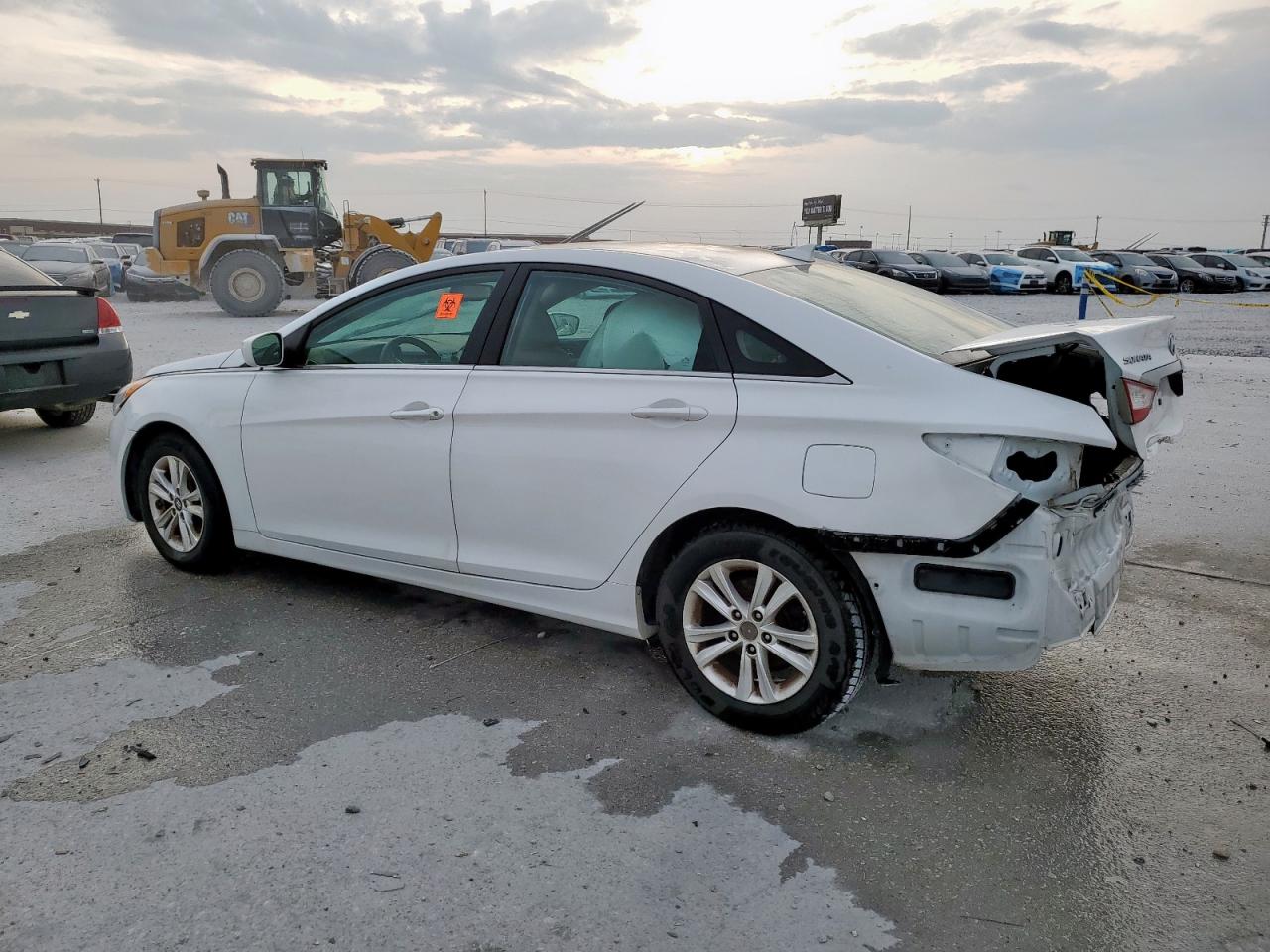 Hyundai SONATA Gls Image 2