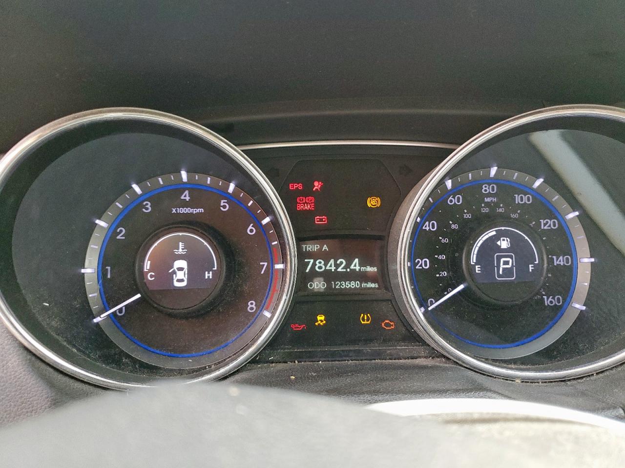 Hyundai SONATA Gls Image 9