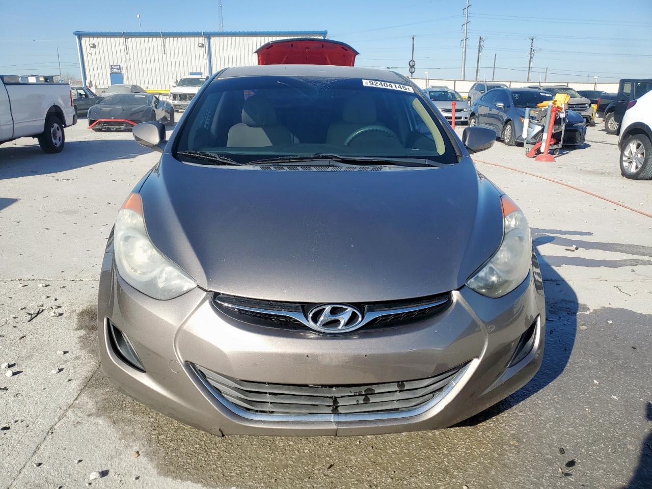 Hyundai ELANTRA Gls Image 3