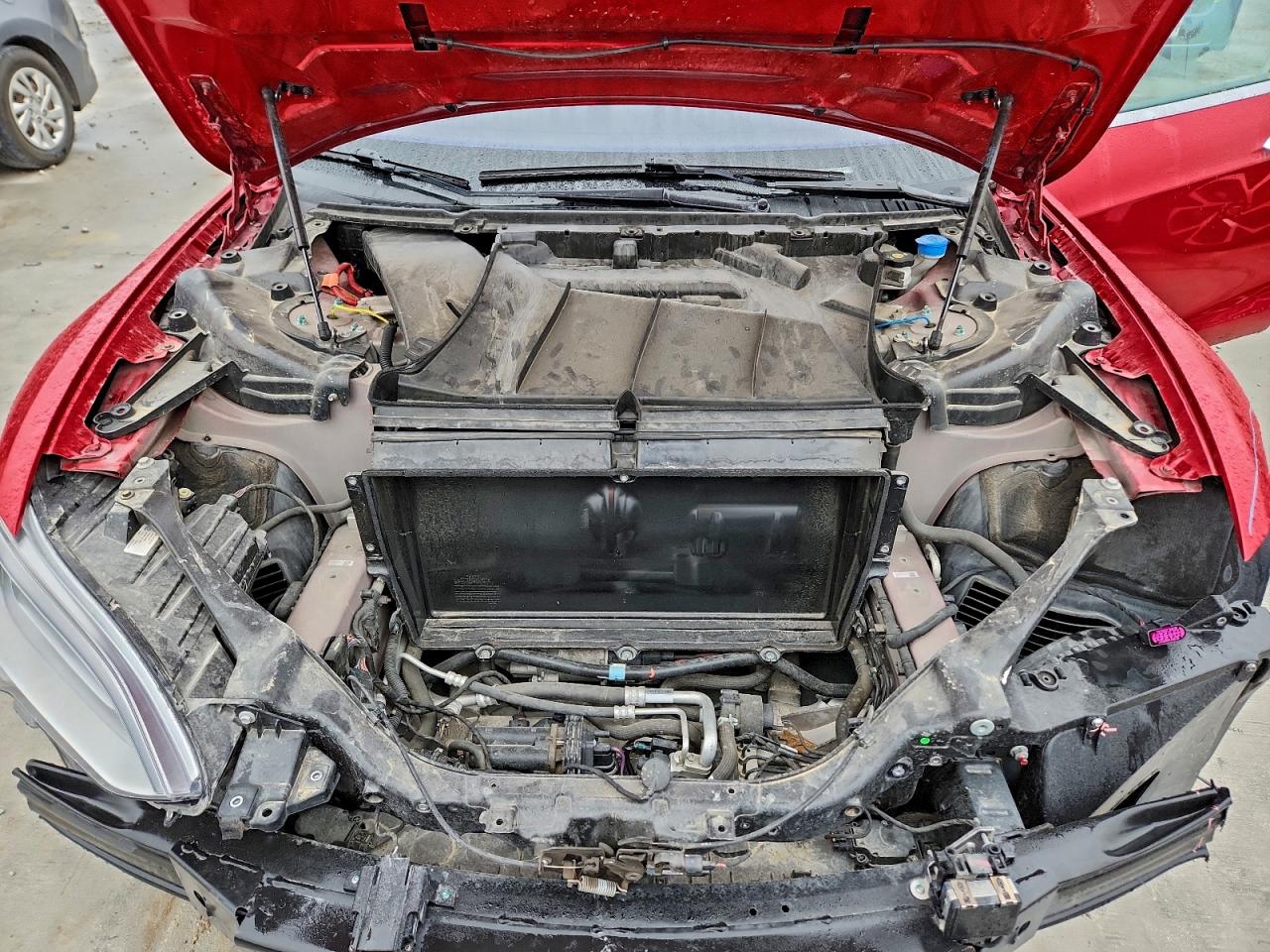 Tesla Model S Image 11