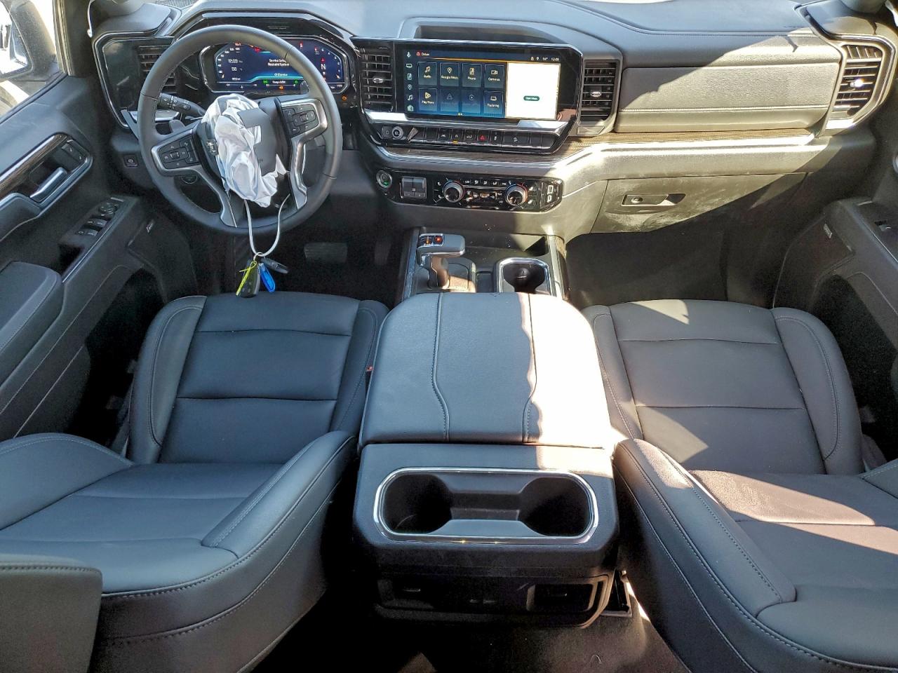 Chevrolet Silverado K1500 Rst Image 8