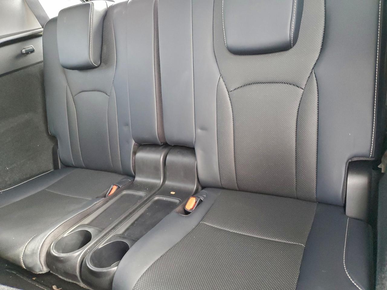 Lexus RX 350 L Image 2