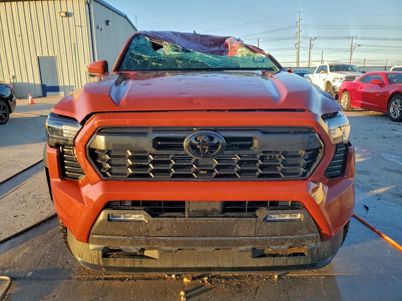 Toyota Tacoma Double Cab Image 3