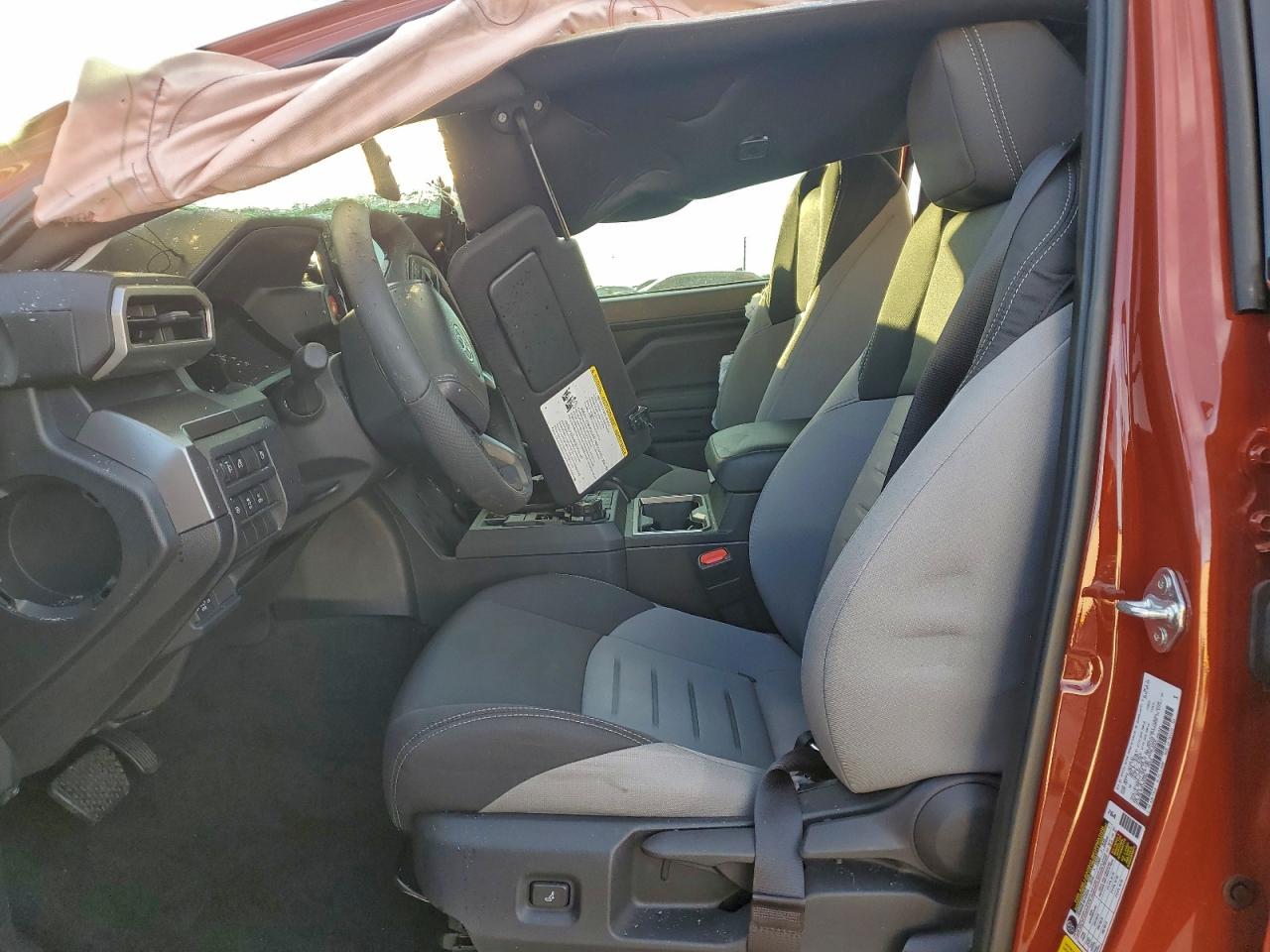 Toyota Tacoma Double Cab Image 7