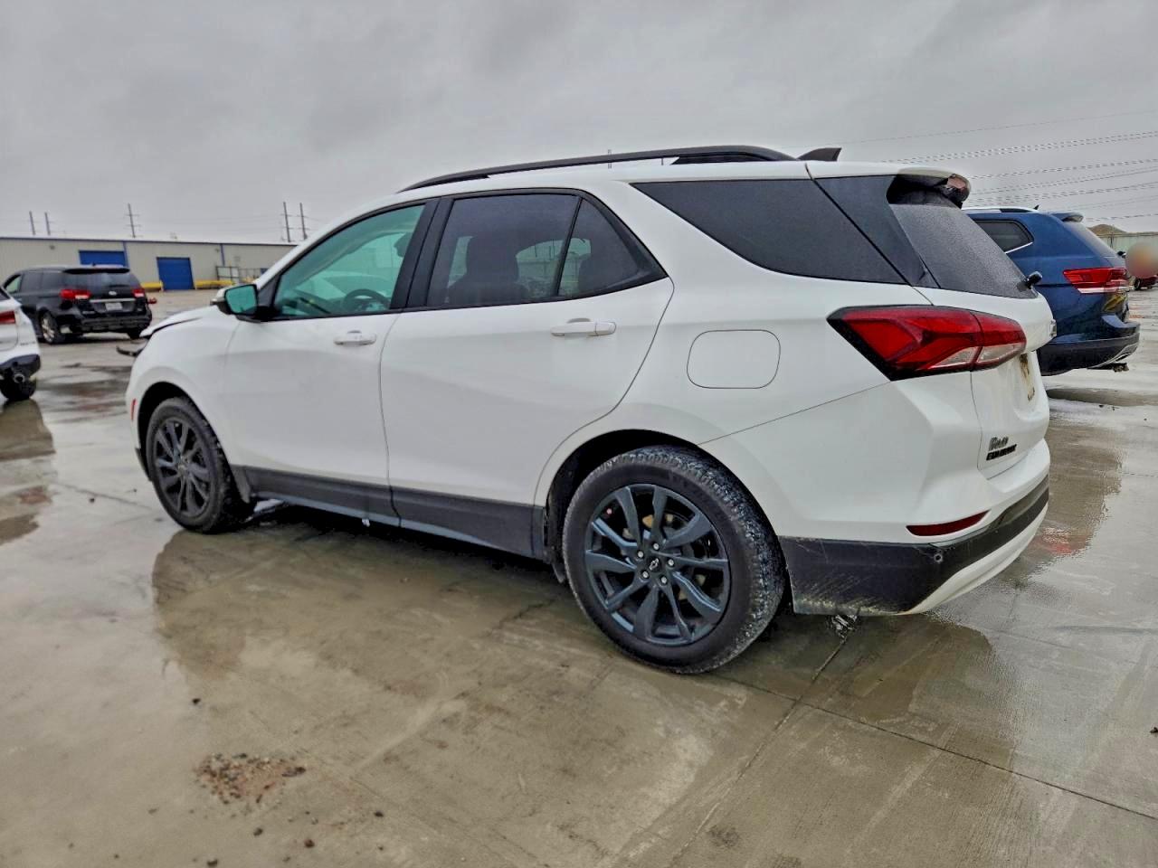 Chevrolet Equinox Rs Image 2
