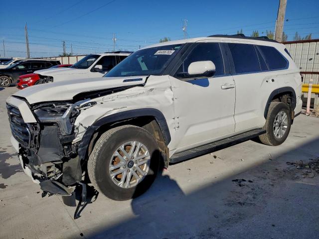  Salvage Toyota Sequoia