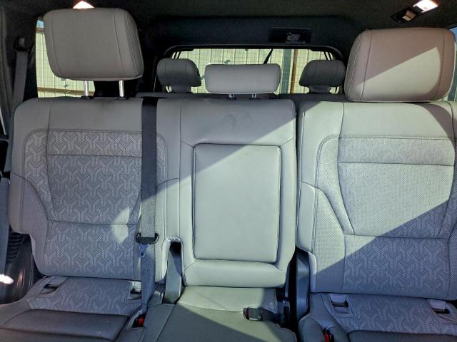 Toyota Sequoia Sr5 Image 9