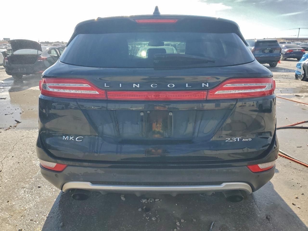 Lincoln MKC Reserve Image 6