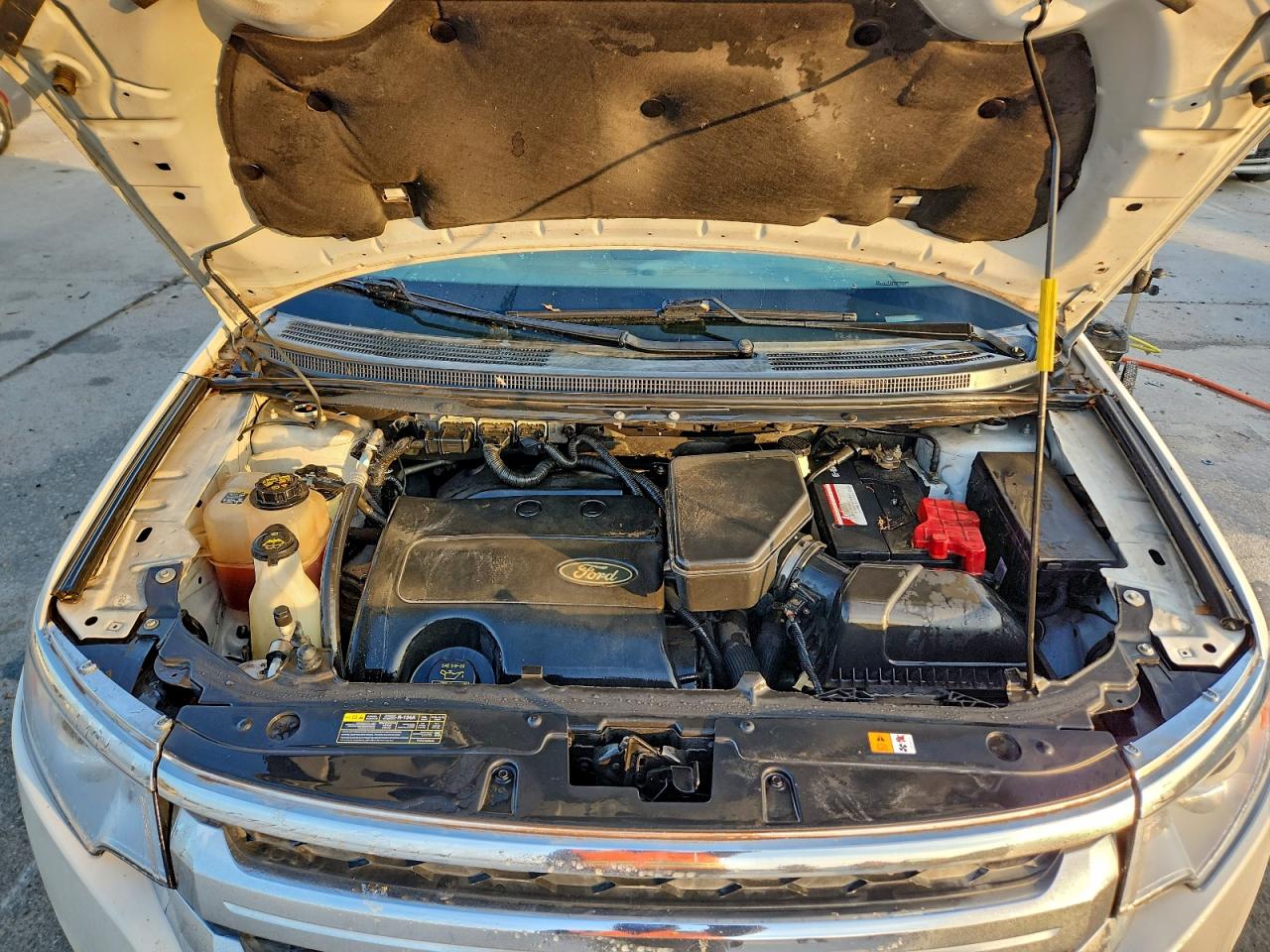 Ford Edge Limited Image 8