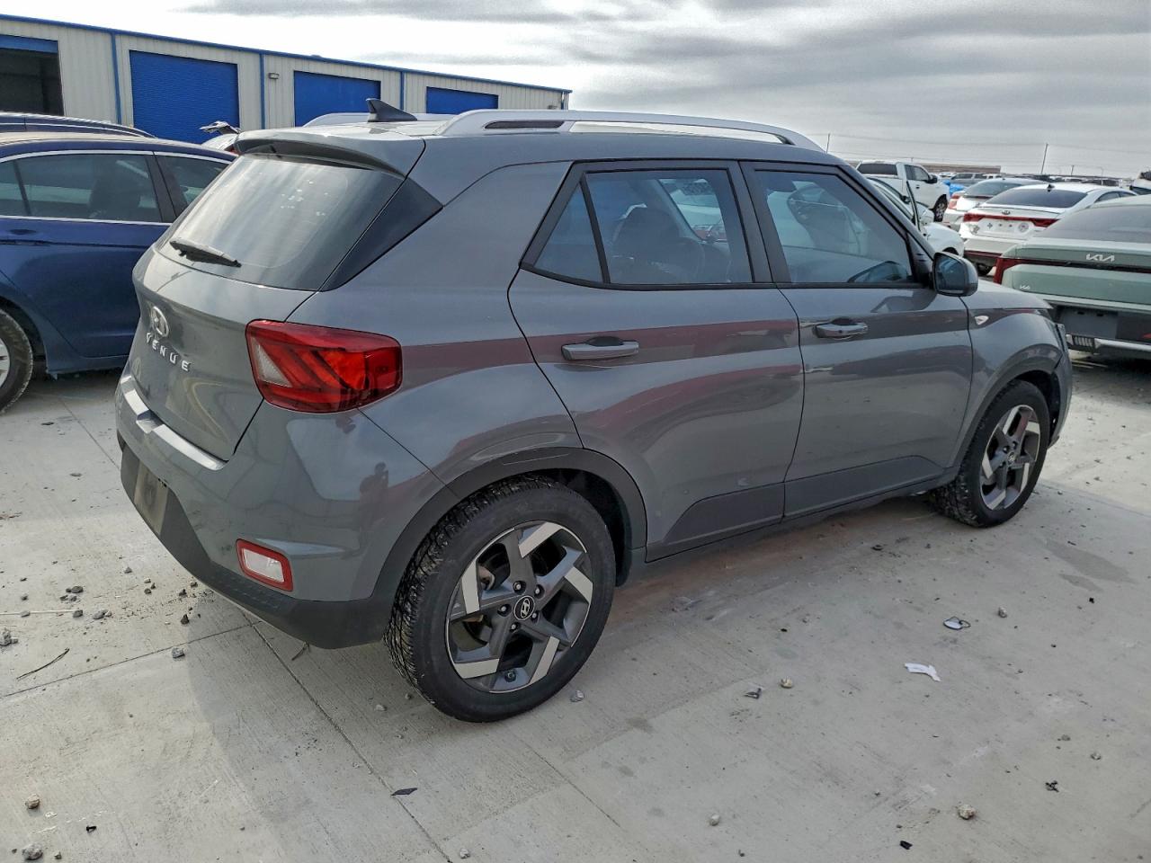 Hyundai VENUE Sel Image 4