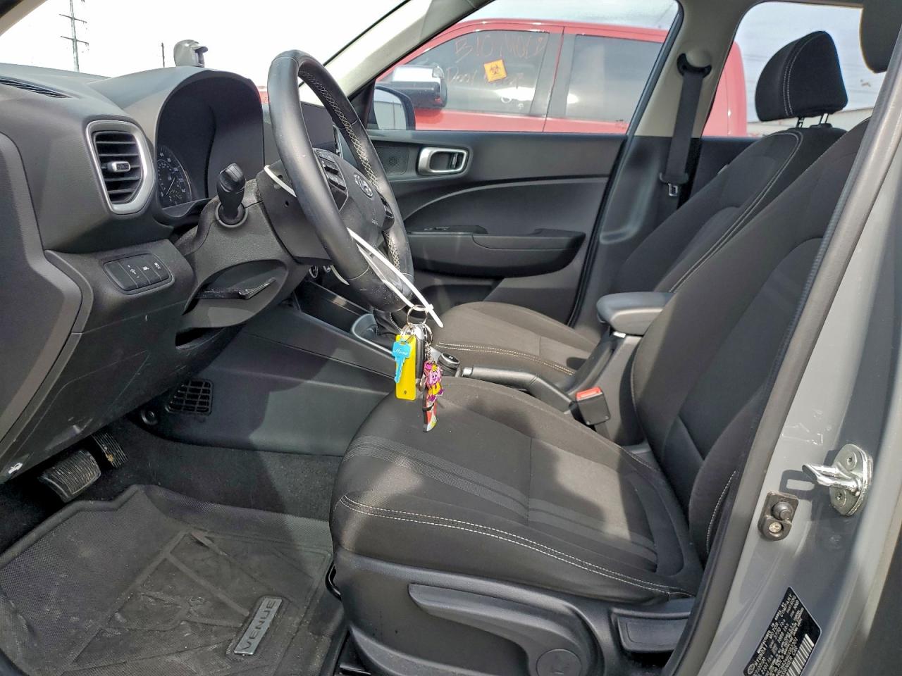 Hyundai VENUE Sel Image 5