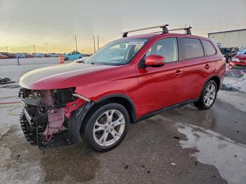  Salvage Mitsubishi Outlander