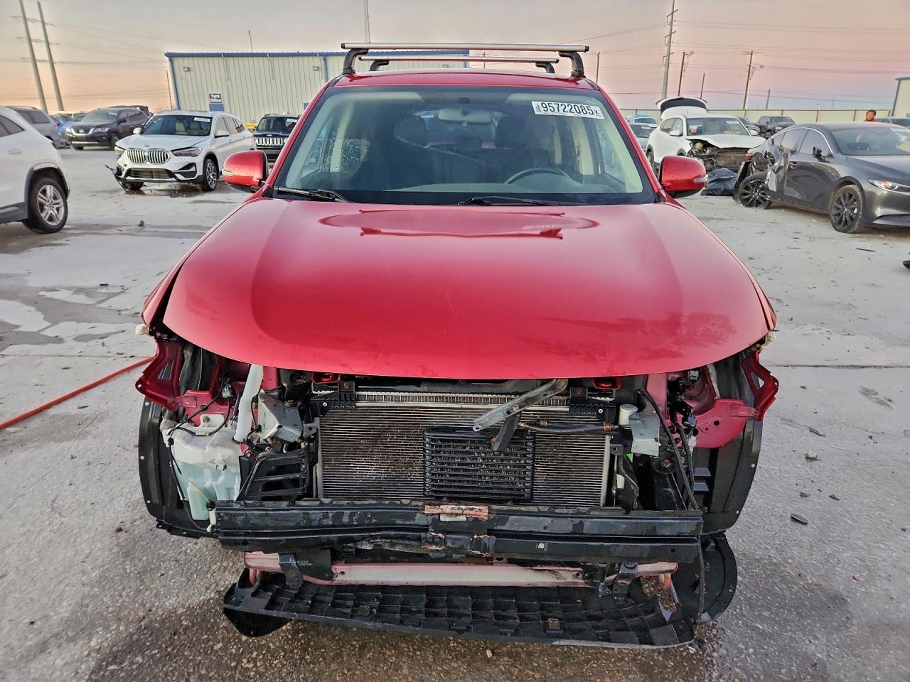 Mitsubishi Outlander Se Image 12