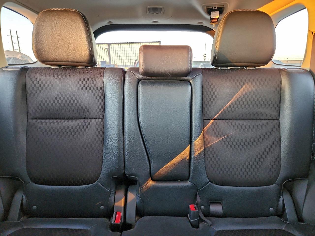 Mitsubishi Outlander Se Image 6