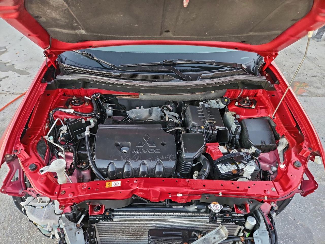 Mitsubishi Outlander Se Image 11