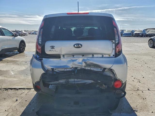Kia Soul Image 3