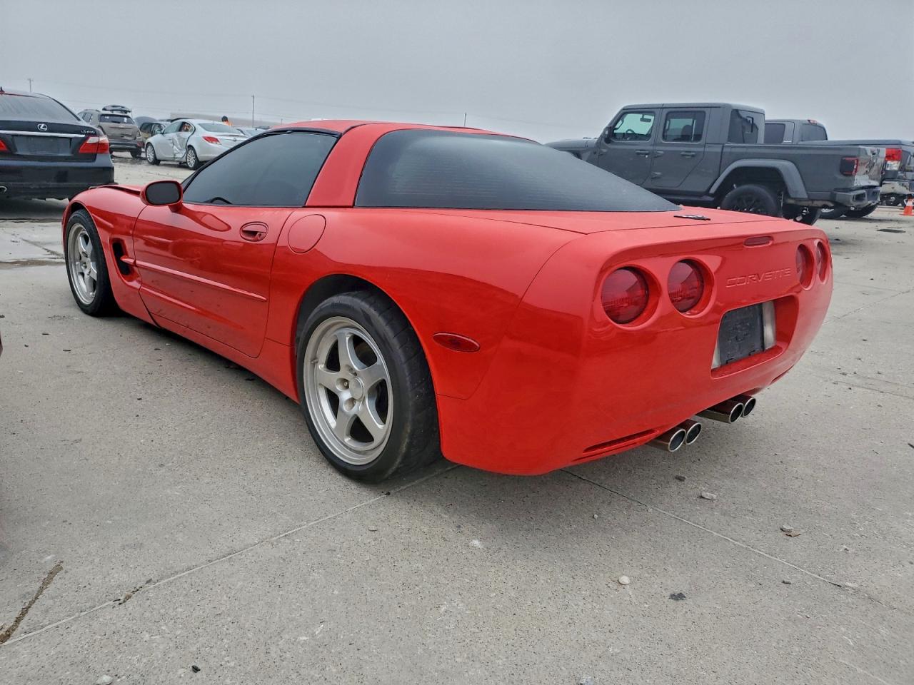 Chevrolet Corvette Image 3