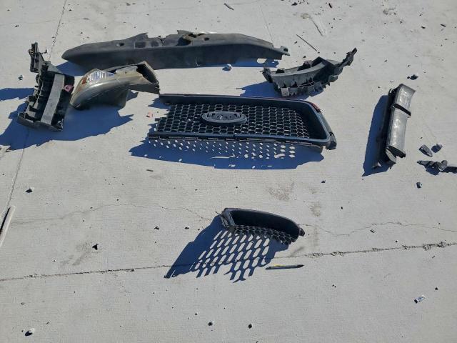 Ford F-150 Supercrew Image 12