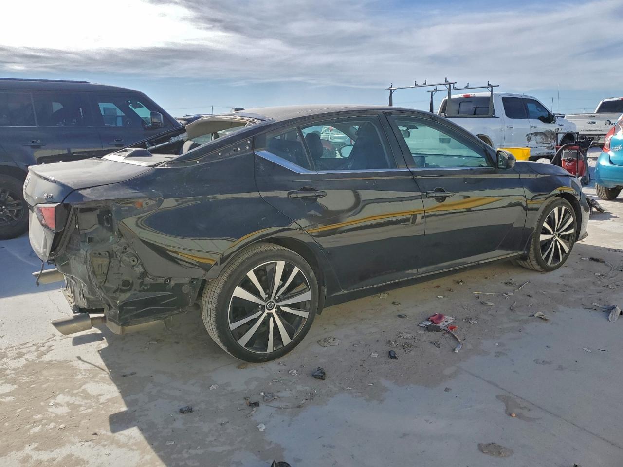 Nissan Altima Sr Image 3