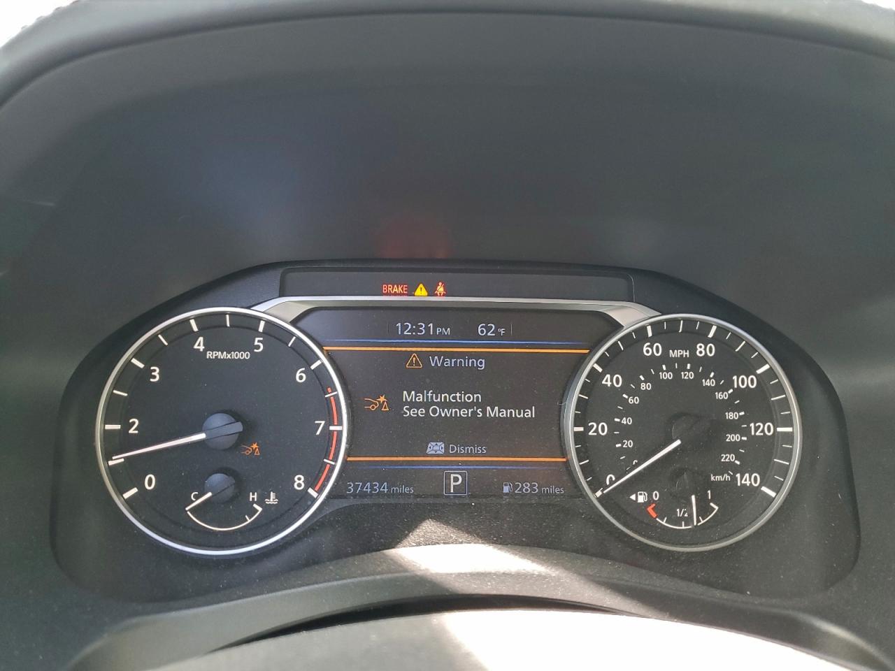 Nissan Altima Sr Image 11