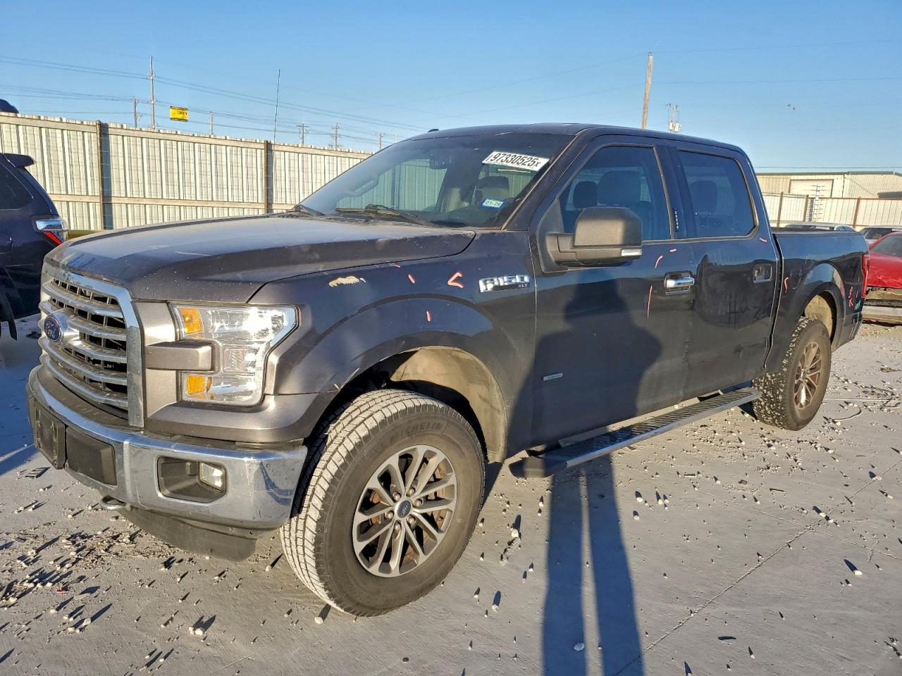 Ford F-150 Supercrew Image 1