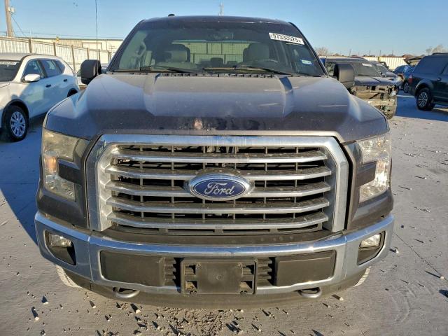 Ford F-150 Supercrew Image 4