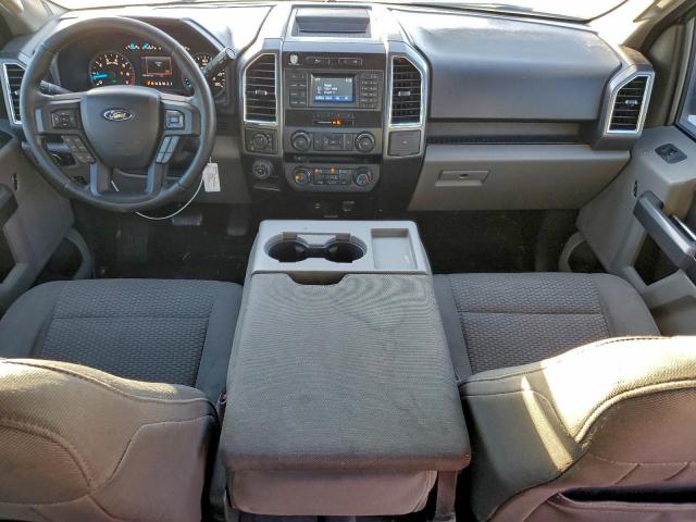 Ford F-150 Supercrew Image 9