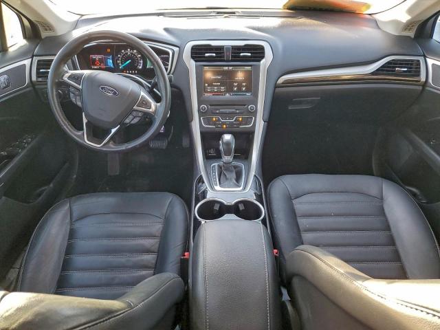 Ford Fusion Se Image 8