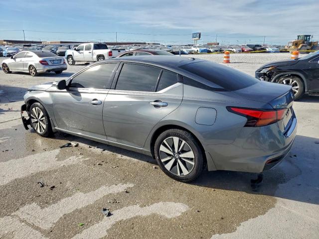 Nissan Altima Sl Image 2