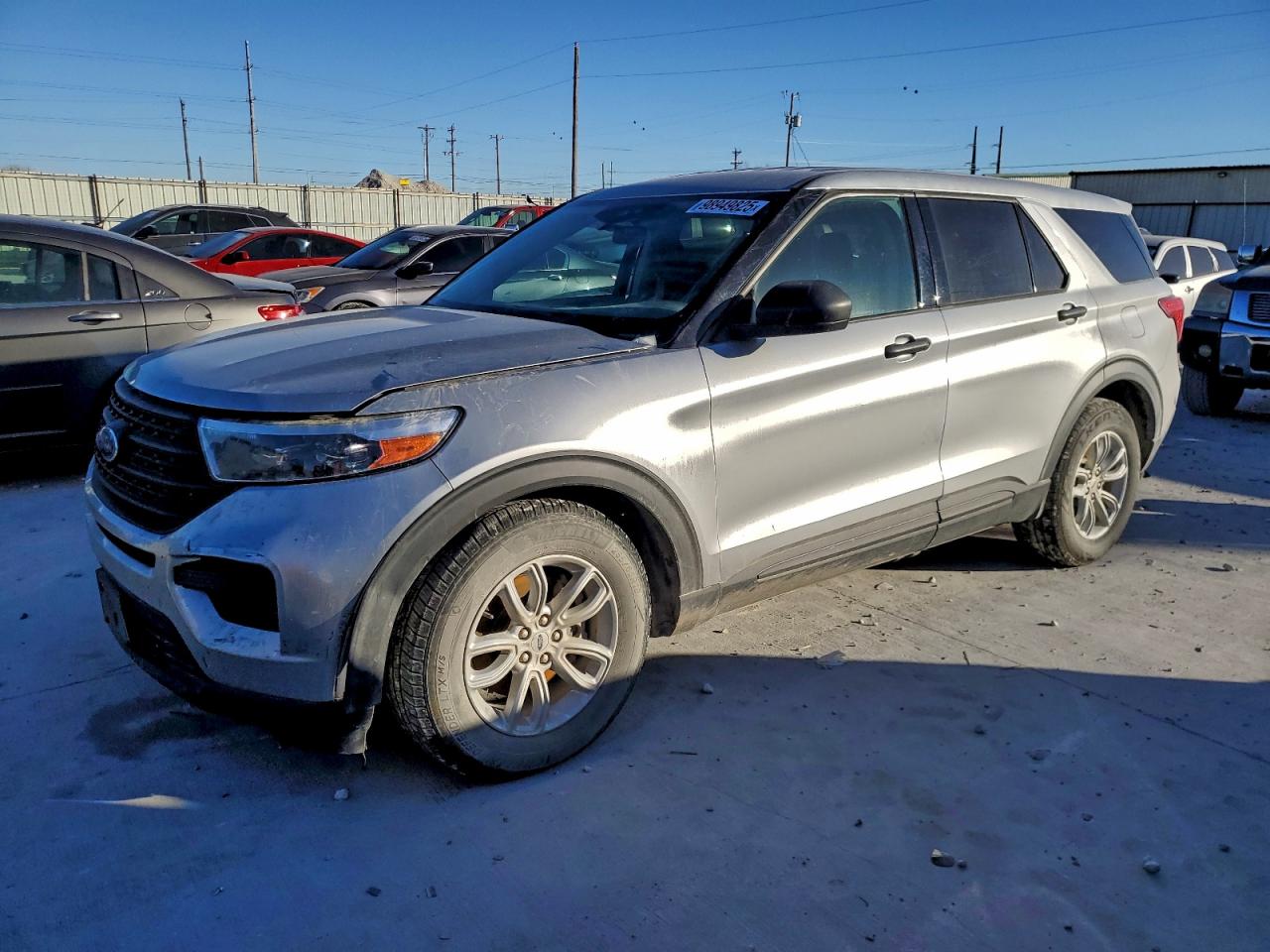 Ford Explorer Image 1