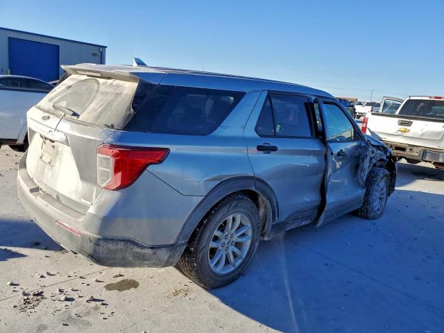 Ford Explorer Image 3