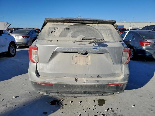 Ford Explorer Image 11