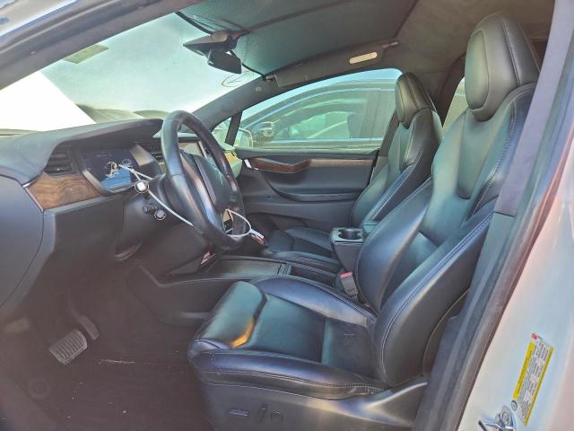 Tesla Model X Image 12